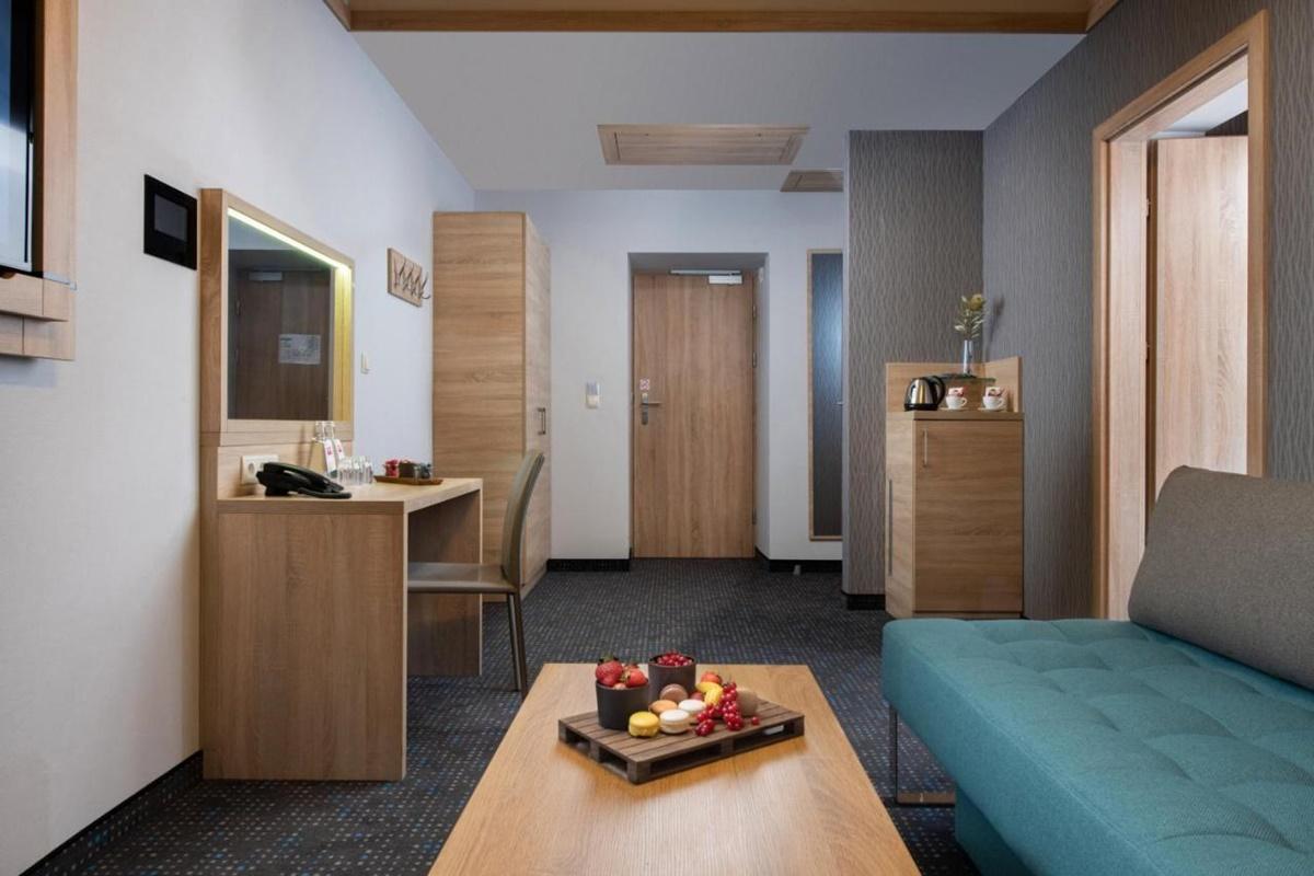 Leonardo Boutique Hotel Krakow City Center Экстерьер фото